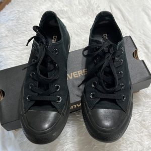 Converse Low